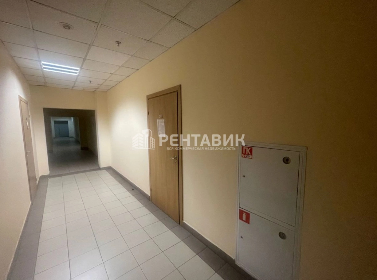 Здание целиком Мурзинский площадью 10400 квадратных метров
