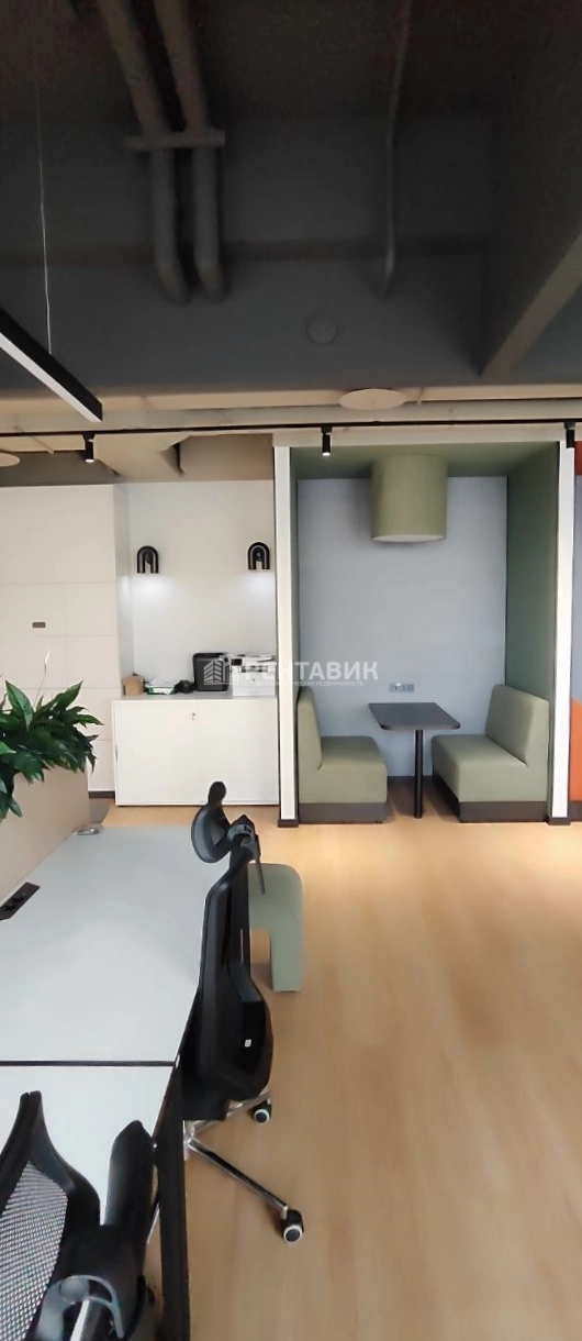 Офис Technopark Plaza площадью 355 квадратных метров