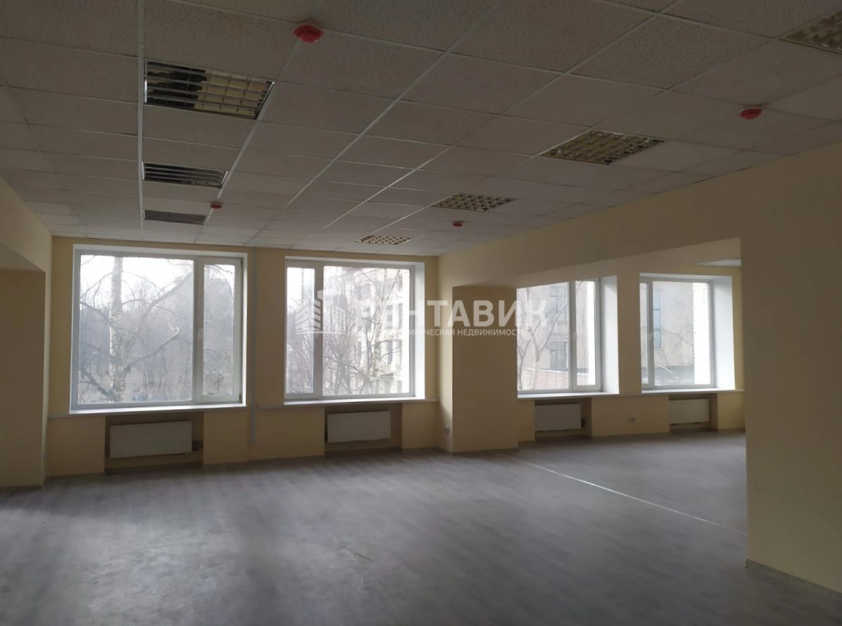 Офис Новотроицкий площадью 267 квадратных метров