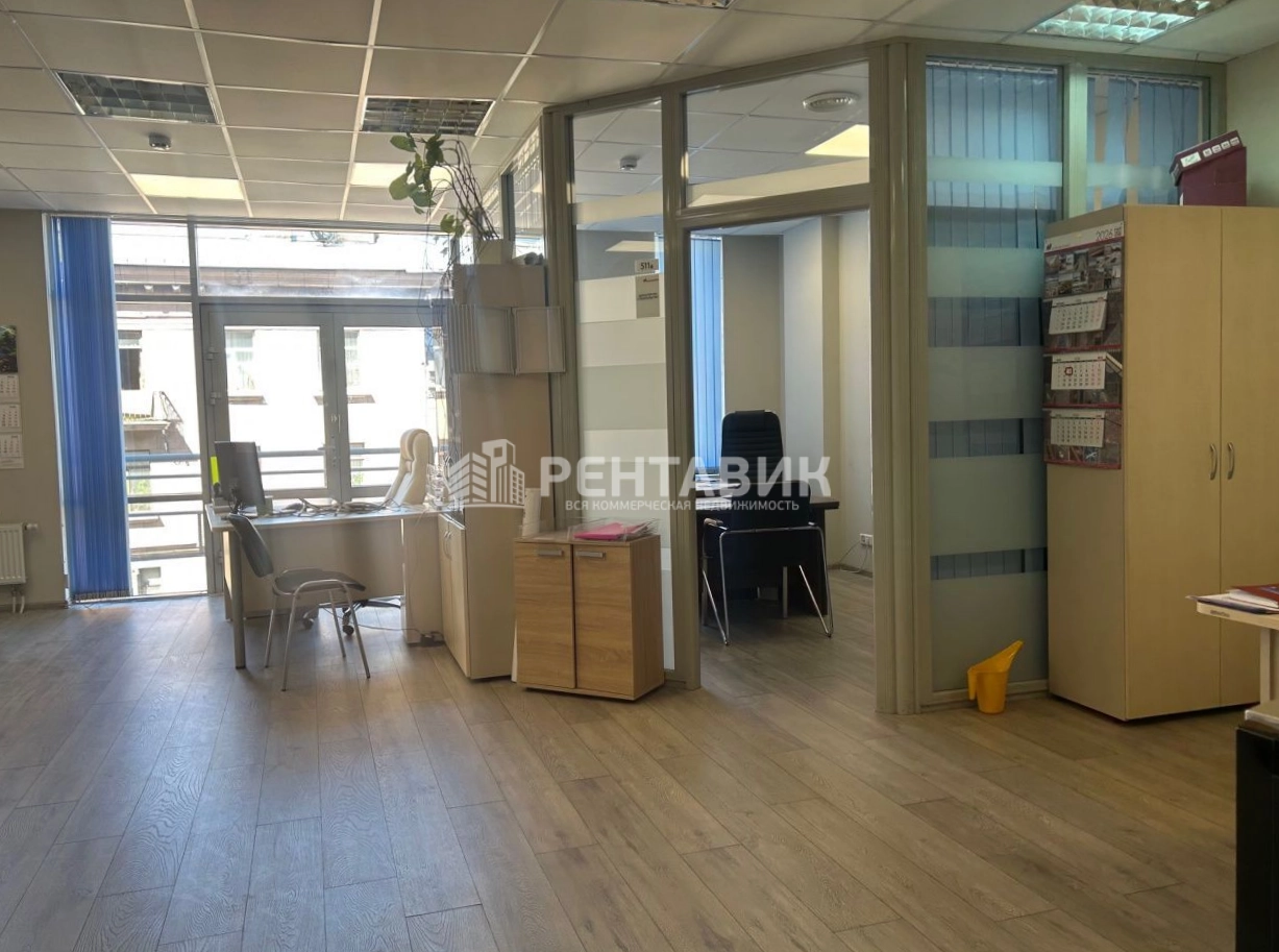 Офис Соверен площадью 307 квадратных метров
