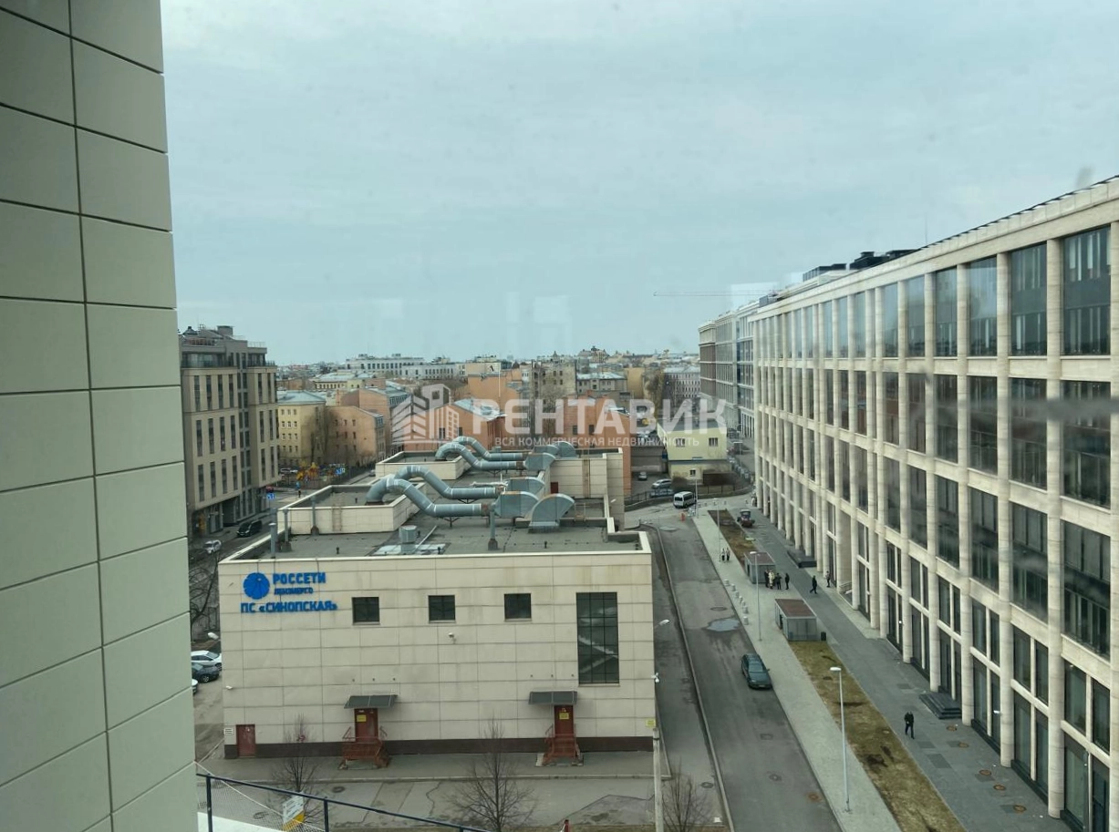 Офис Моисеенко, 22лЗ площадью 4500 квадратных метров