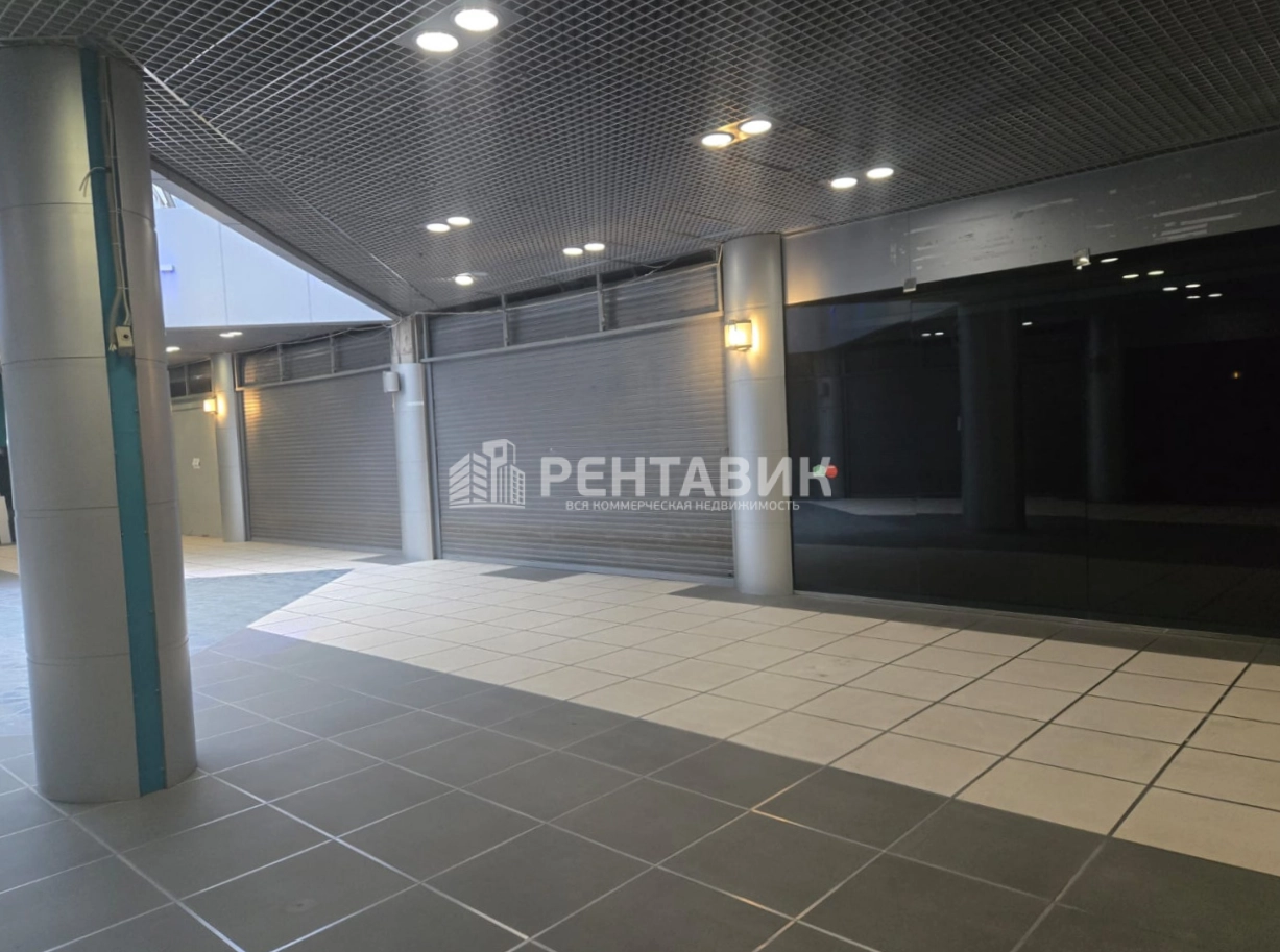 Помещение свободного назначения Лидер площадью 2500 квадратных метров