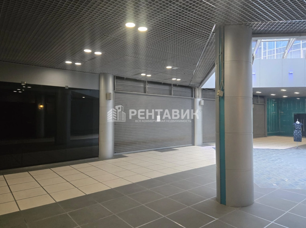 Помещение свободного назначения Лидер площадью 2500 квадратных метров