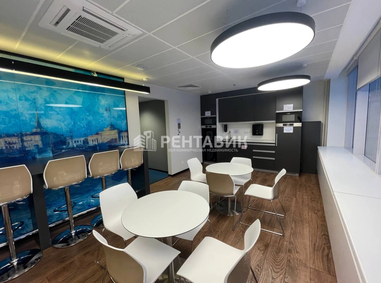 Офис Пулково Скай площадью 2209 квадратных метров