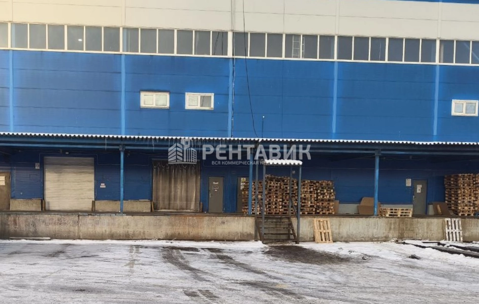 Склад Домостроительная 12 площадью 1450 квадратных метров