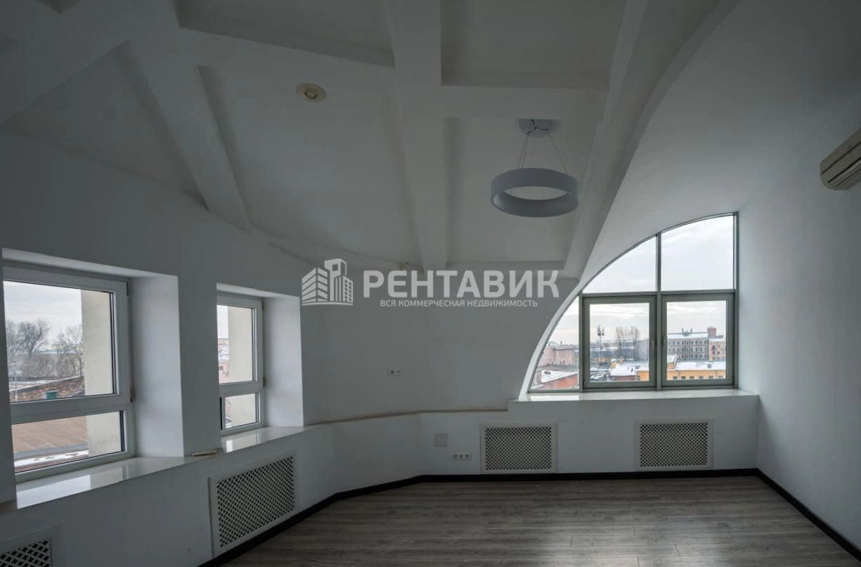 Здание целиком Набережная Реки Фонтанки, 172к2 площадью 2900 квадратных метров