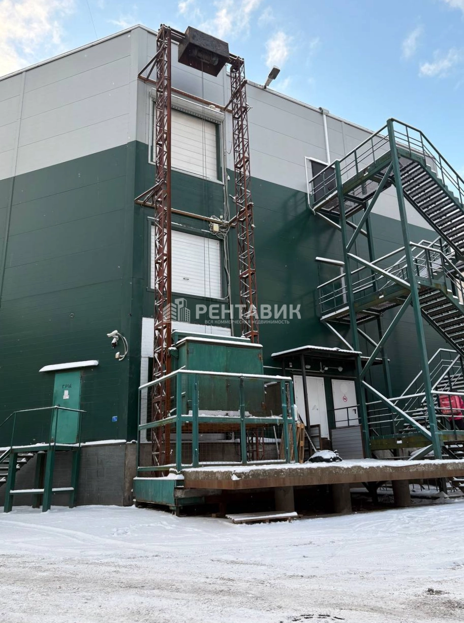Помещение свободного назначения Нэо площадью 426 квадратных метров
