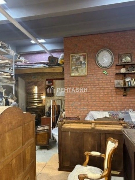 Помещение свободного назначения Брусницын площадью 172 квадратных метров