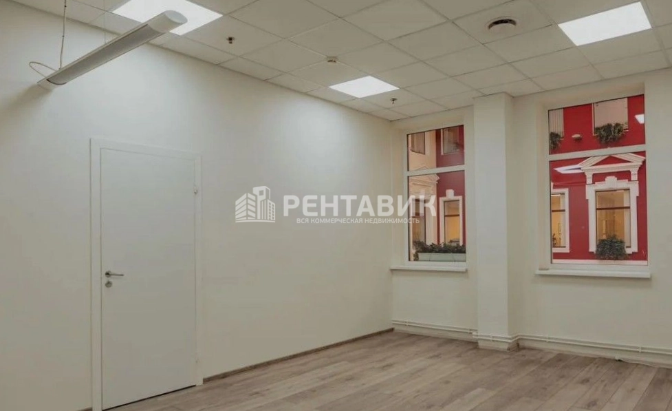 Офис Дженсен Хаус на Макарова, 32 площадью 95.2 квадратных метров