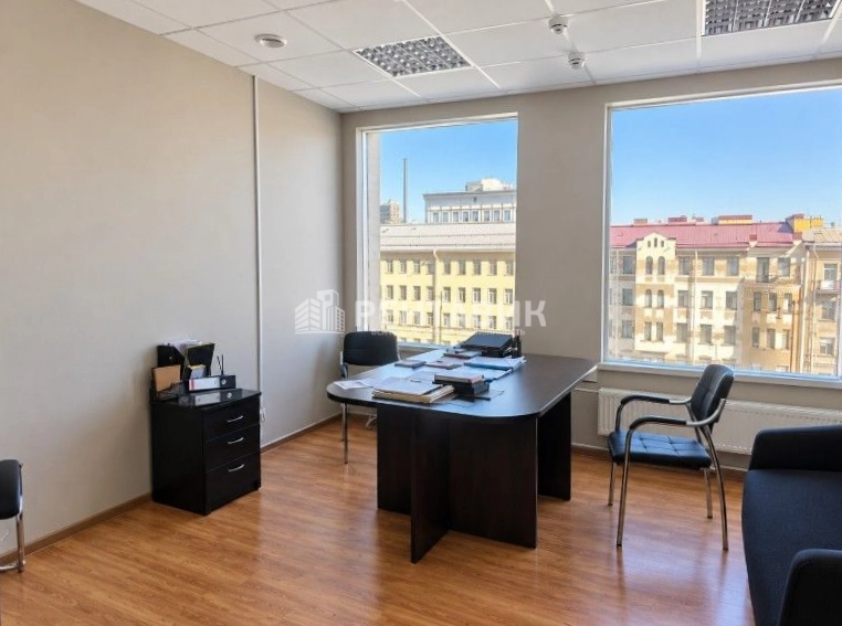 Офис Московский, 111 площадью 168.3 квадратных метров