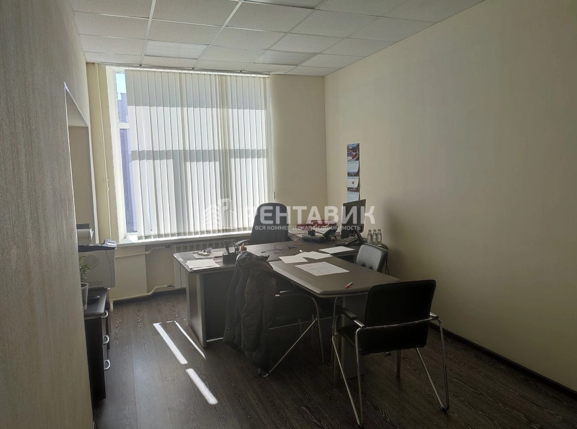 Офис Литовская, 10 площадью 399 квадратных метров