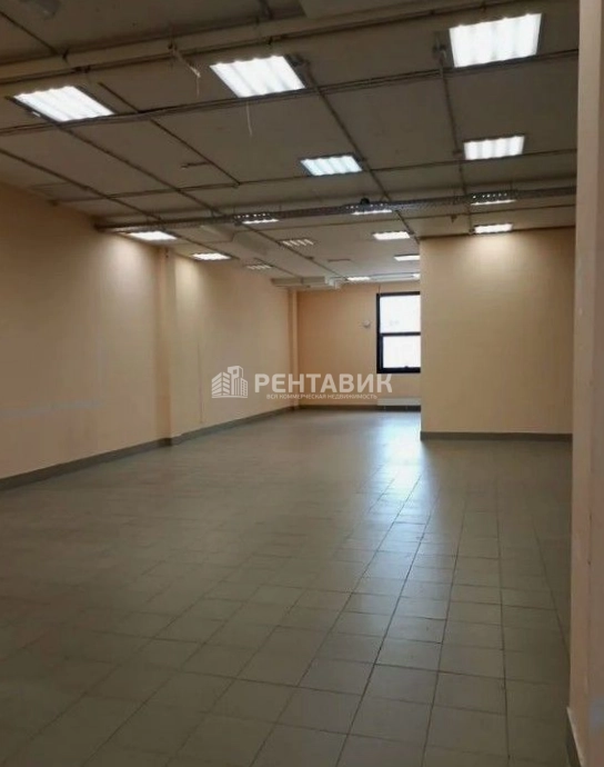 Помещение свободного назначения Перрон площадью 320.8 квадратных метров