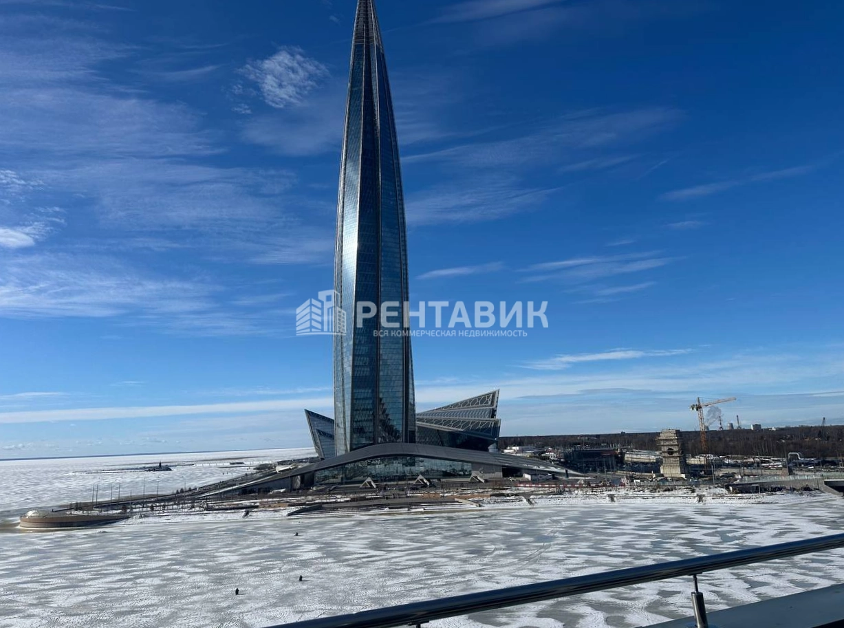 Офис Лахта-Плаза площадью 198 квадратных метров