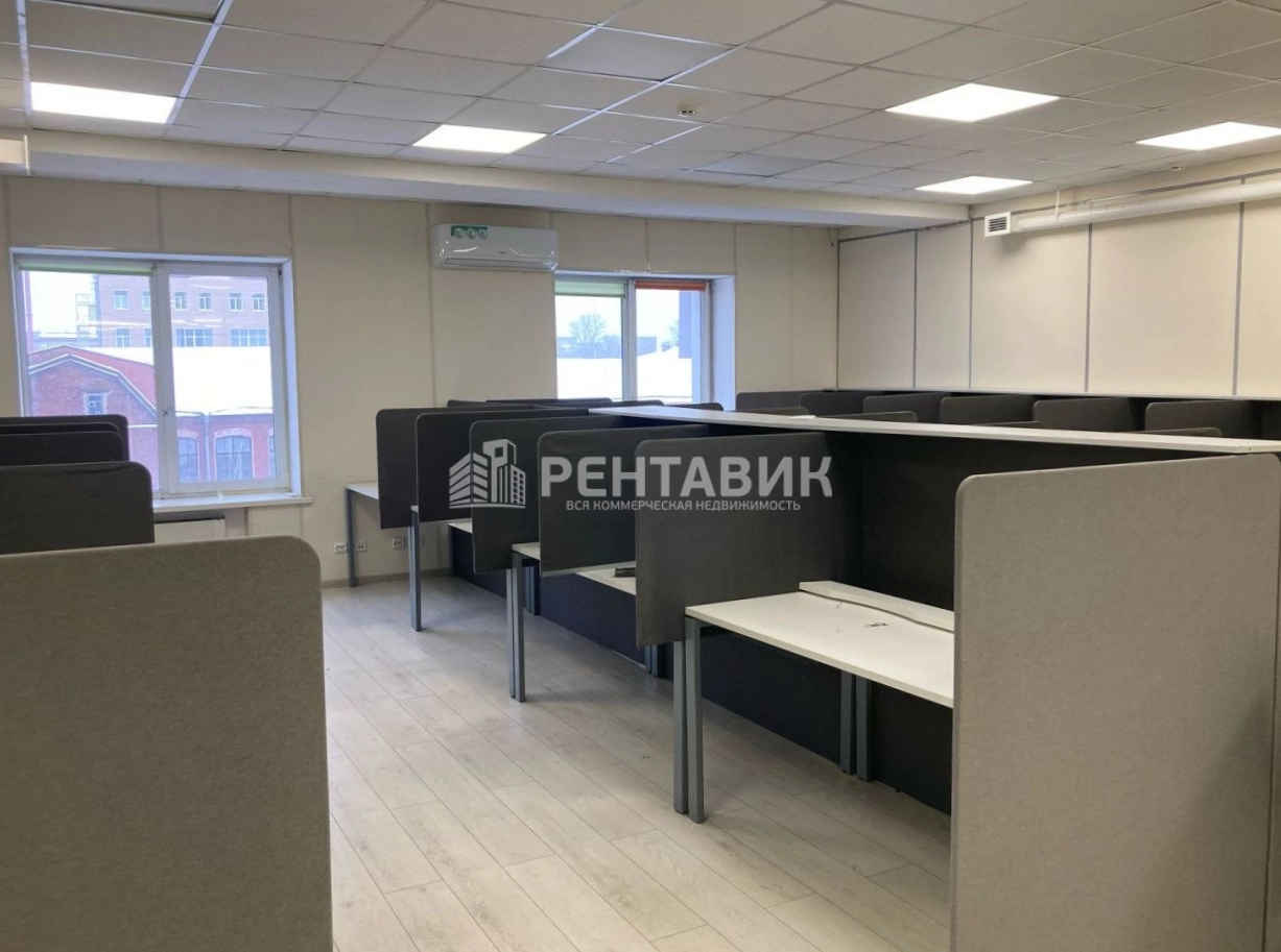 Офис МегаПарк площадью 1040 квадратных метров