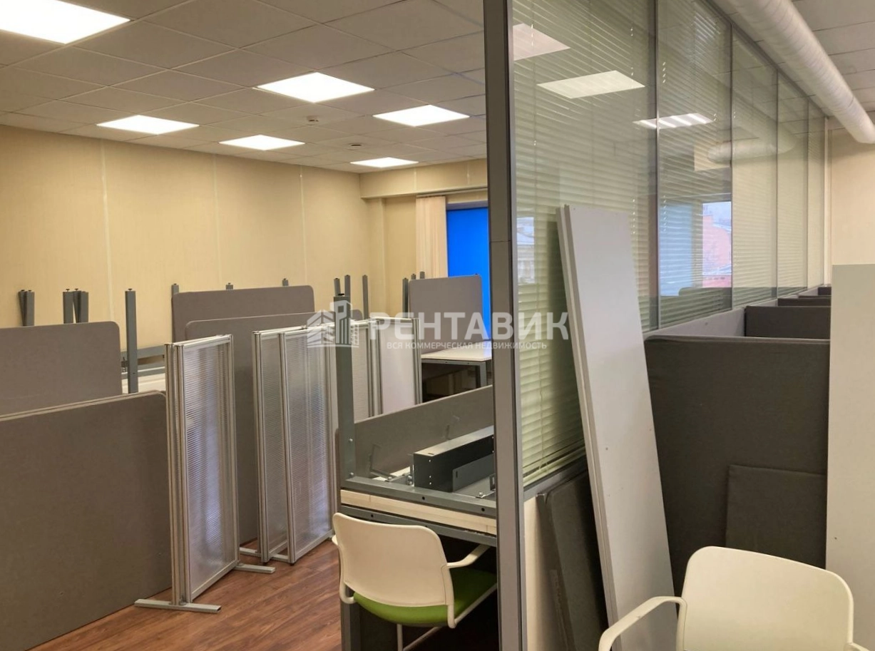 Офис МегаПарк площадью 1040 квадратных метров
