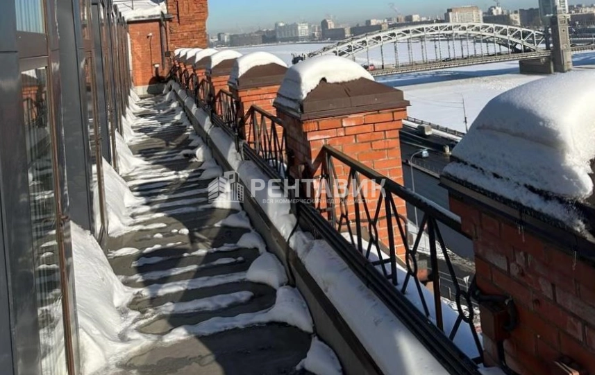 Офис Красного Текстильщика, 10-12 О площадью 3768 квадратных метров