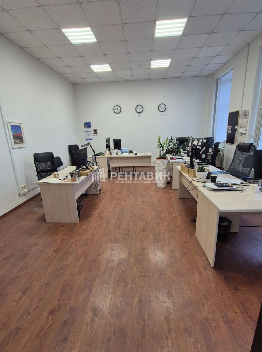 Офис Маяк площадью 267 квадратных метров