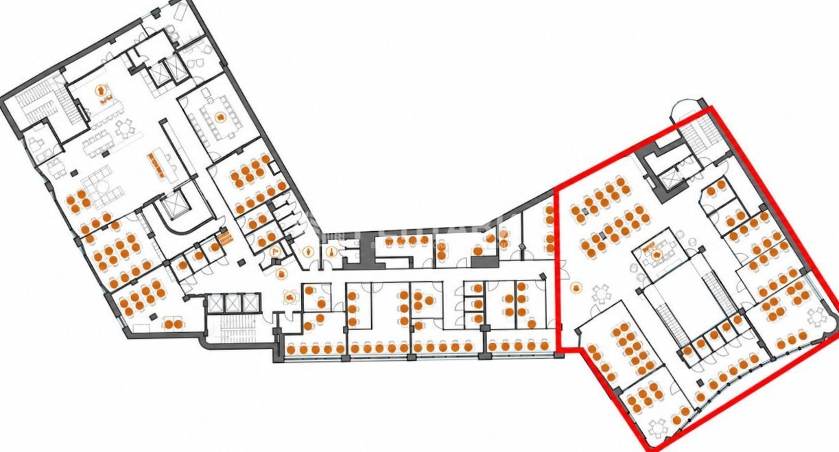 Офис Renaissance Hall площадью 500 квадратных метров