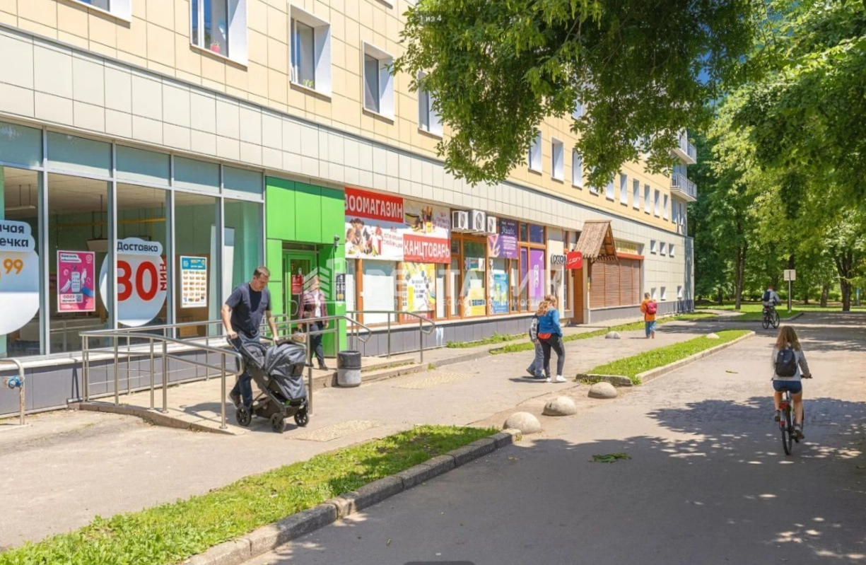 фасад дома, здание по адресу Ленинградская обл, Всеволожский р-н, гп имени Морозова, ул Первомайская, д 9