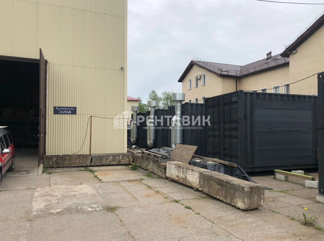 Здание целиком Братская, 23 площадью 2027 квадратных метров