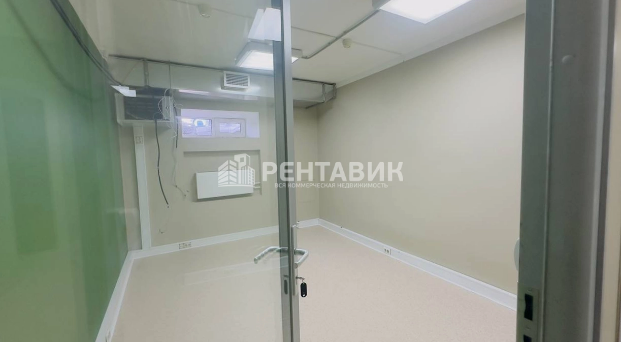 Помещение свободного назначения Феникс площадью 301.8 квадратных метров