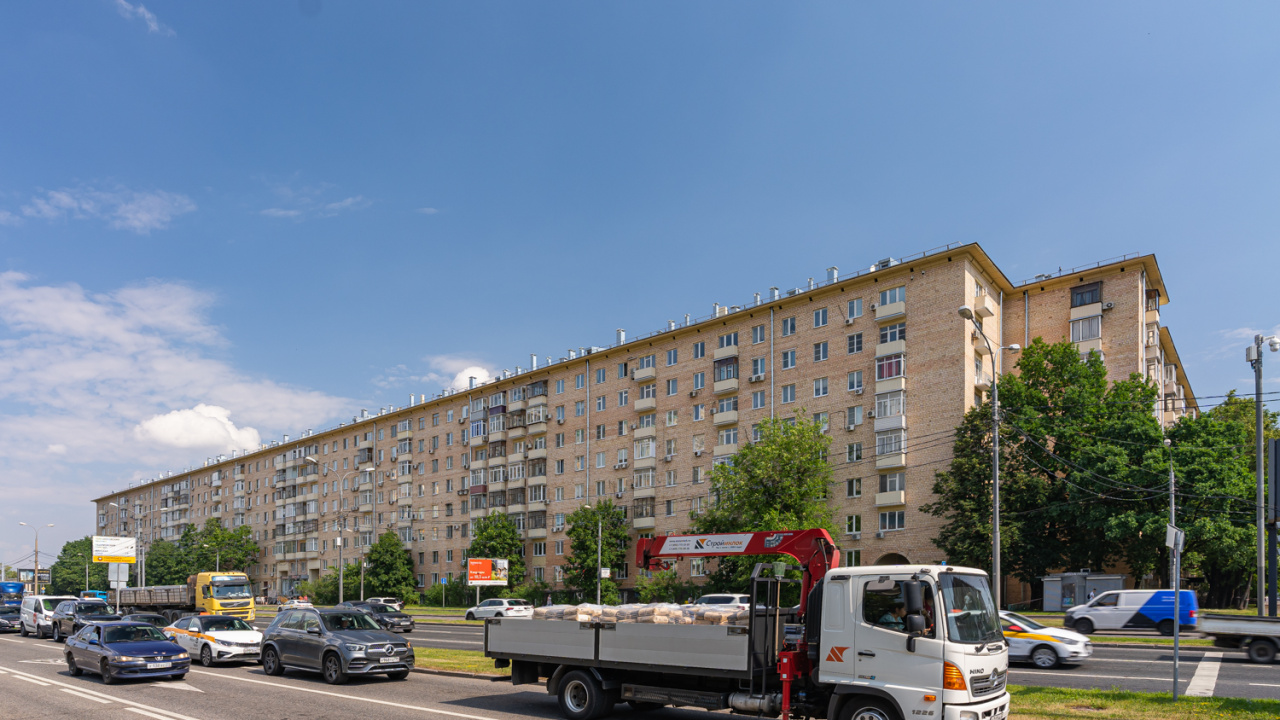 фасад дома, здание по адресу г Москва, пр-кт Вернадского, д 9/10