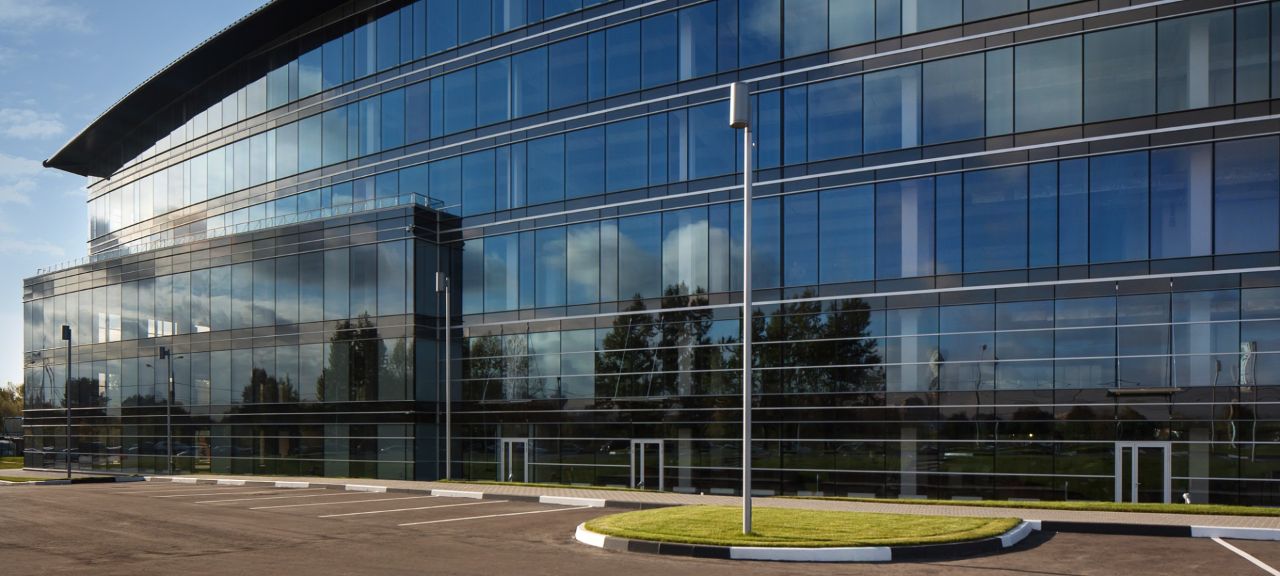 фасад дома, здание по адресу г Москва, ул Крылатская, д 15 стр 1