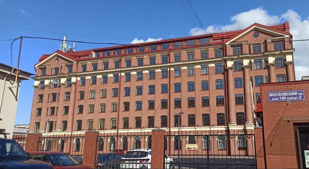 фасад дома, здание по адресу г Санкт-Петербург, Московский пр-кт, д 140 к 2