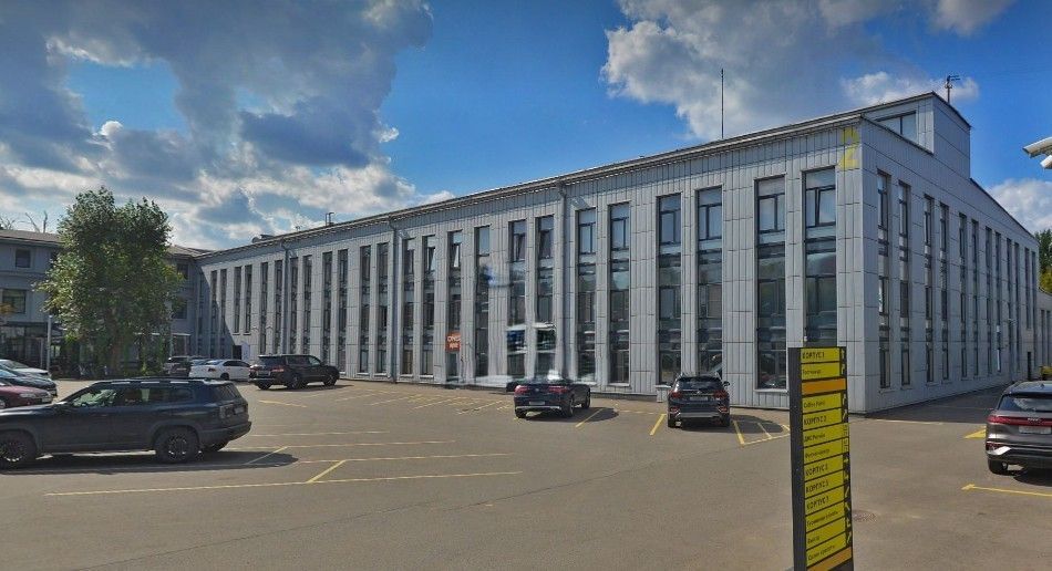 фасад дома, здание по адресу г Москва, пр-д 1-й Перова Поля, д 9 стр 2
