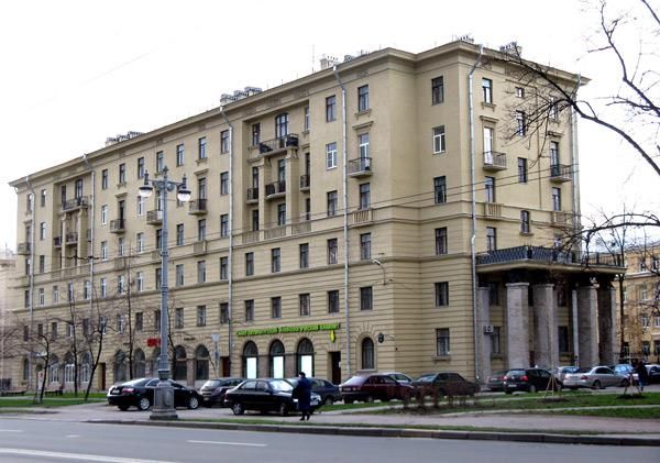 фасад дома, здание по адресу г Санкт-Петербург, пр-кт Большой В.О., д 89