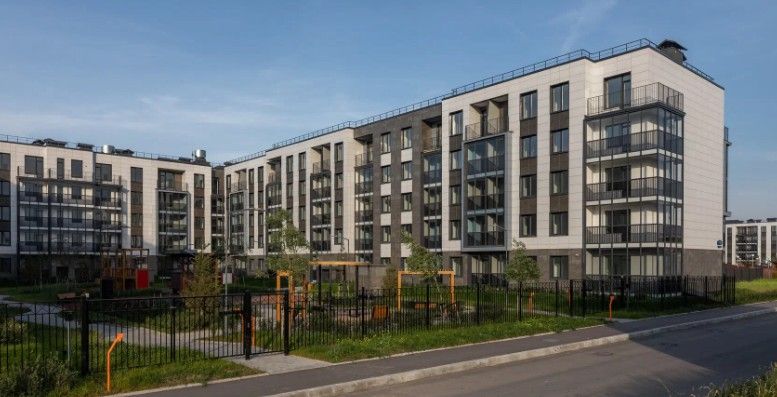 фасад дома, здание по адресу г Санкт-Петербург, Пулковское шоссе, д 95 к 3 стр 1