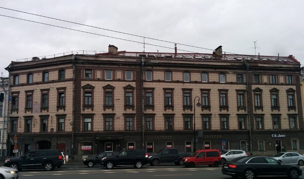 фасад дома, здание по адресу г Санкт-Петербург, наб Макарова, д 24