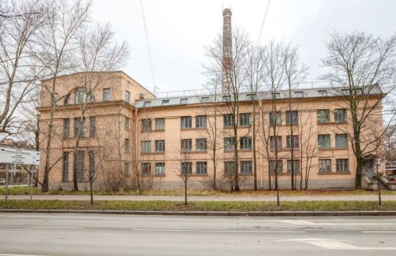 фасад дома, здание по адресу г Санкт-Петербург, ул Возрождения, д 20