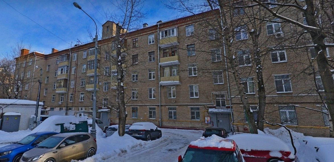фасад дома, здание по адресу г Москва, Варшавское шоссе, д 70 к 1