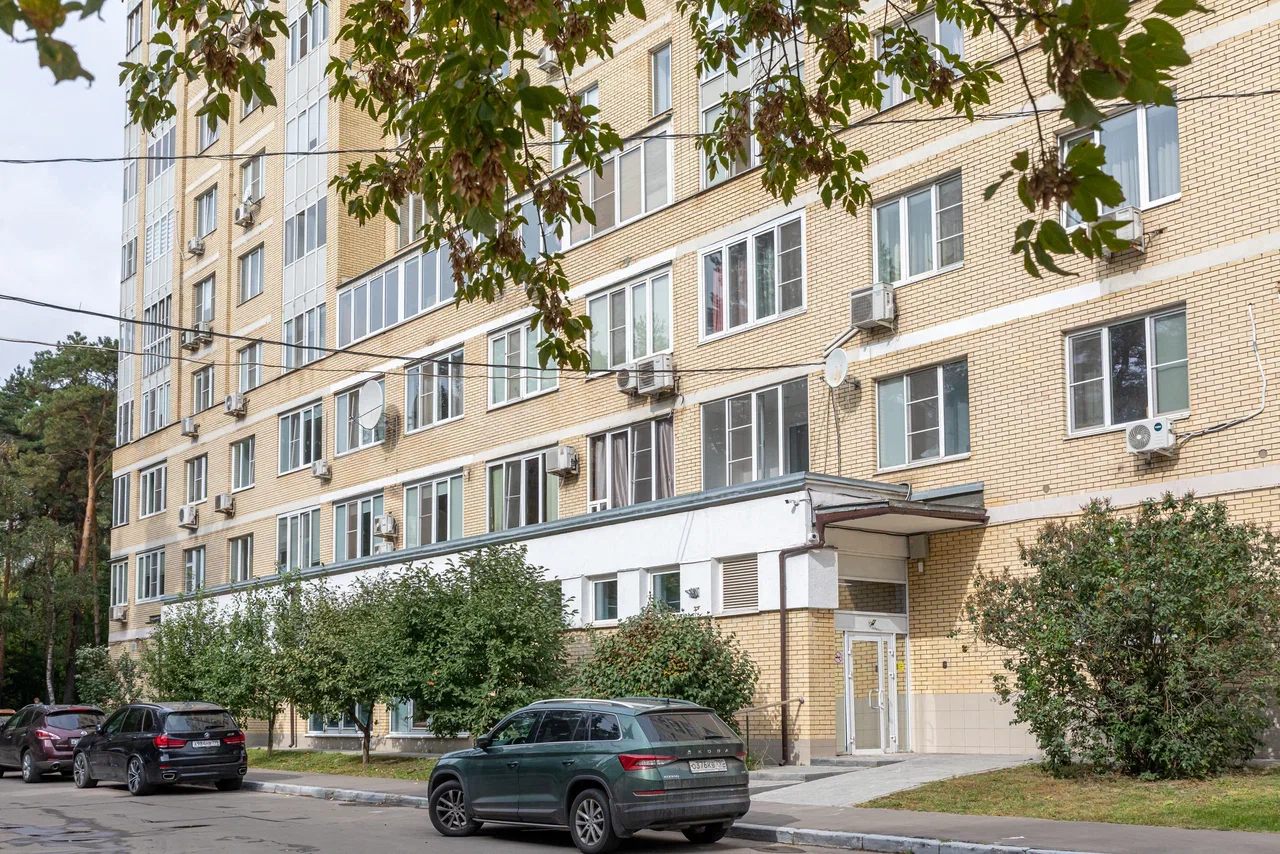 фасад дома, здание по адресу г Москва, ул Челюскинская, д 9