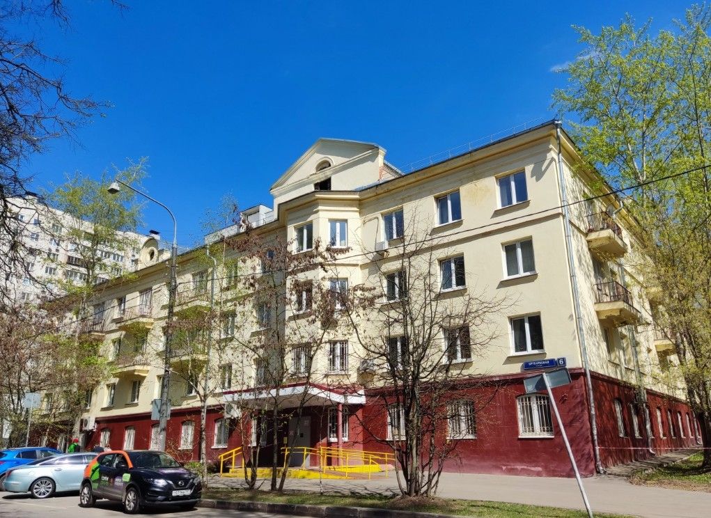 фасад дома, здание по адресу г Москва, ул 12-я Парковая, д 6