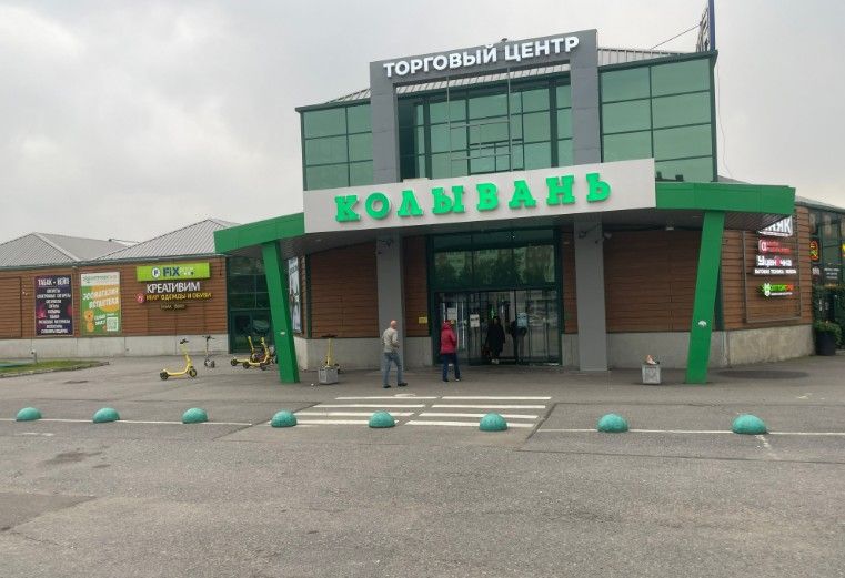 фасад дома, здание по адресу Ленинградская обл, Ломоносовский р-н, Таллинское шоссе, д 25
