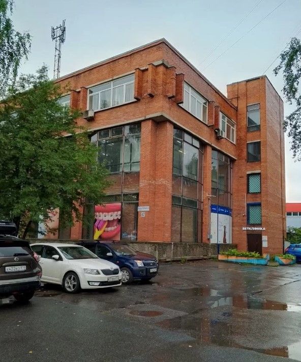 фасад дома, здание по адресу г Санкт-Петербург, ул Большая Пороховская, д 47