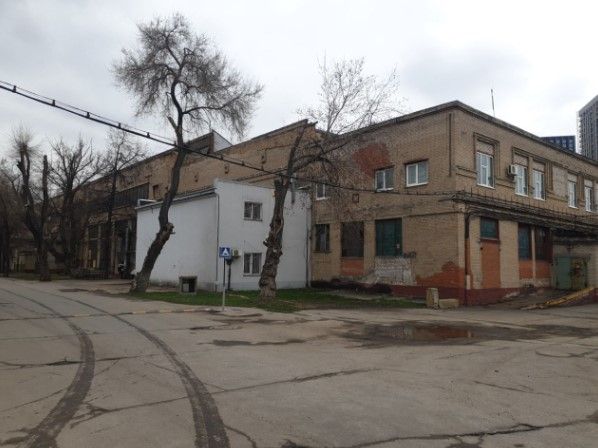фасад дома, здание по адресу г Москва, ул Шарикоподшипниковская, д 13 стр 23