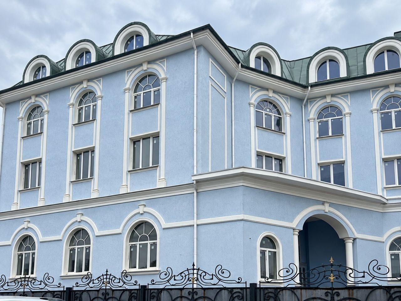 фасад дома, Бизнес-центр 1-я Никитинская, 16 по адресу г Санкт-Петербург, ул 1-я Никитинская, д 16