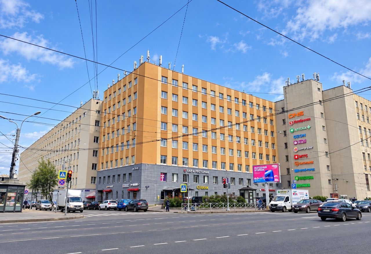фасад дома, здание по адресу г Санкт-Петербург, пр-кт Обуховской Обороны, д 116 к 1 литера Е