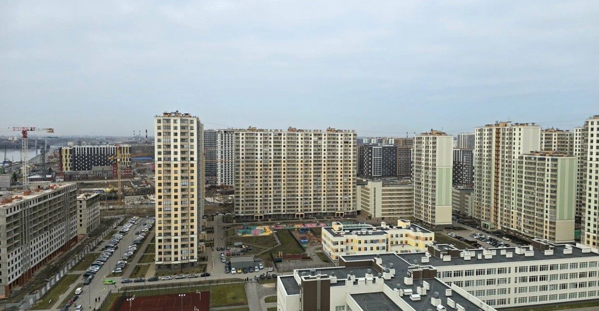фасад дома, здание по адресу г Санкт-Петербург, ул Дыбенко, д 2