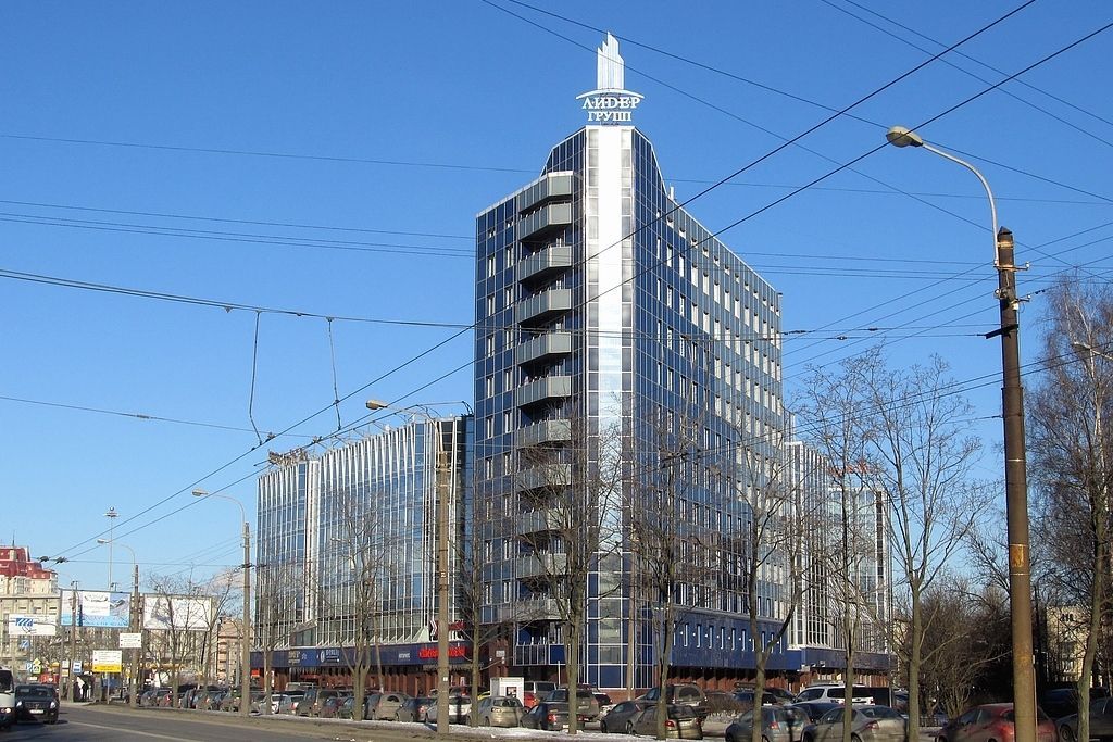 Продан офис 200 м2 по адресу: пл Конституции, д 7. Санкт-Петербург