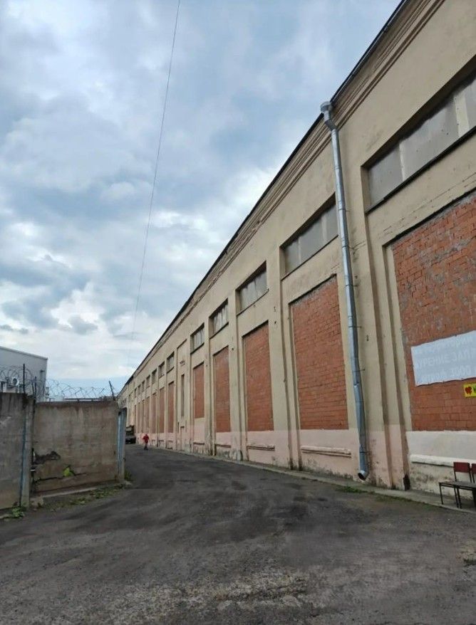 фасад дома, здание по адресу г Санкт-Петербург, ул Минеральная, д 13