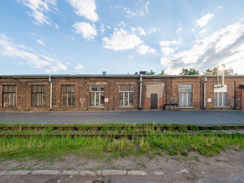фасад дома, здание по адресу г Санкт-Петербург, ул Комсомола, д 1-3 литера АБ 