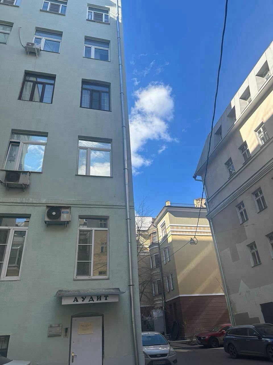фасад дома, здание по адресу г Москва, Просвирин пер, д 15