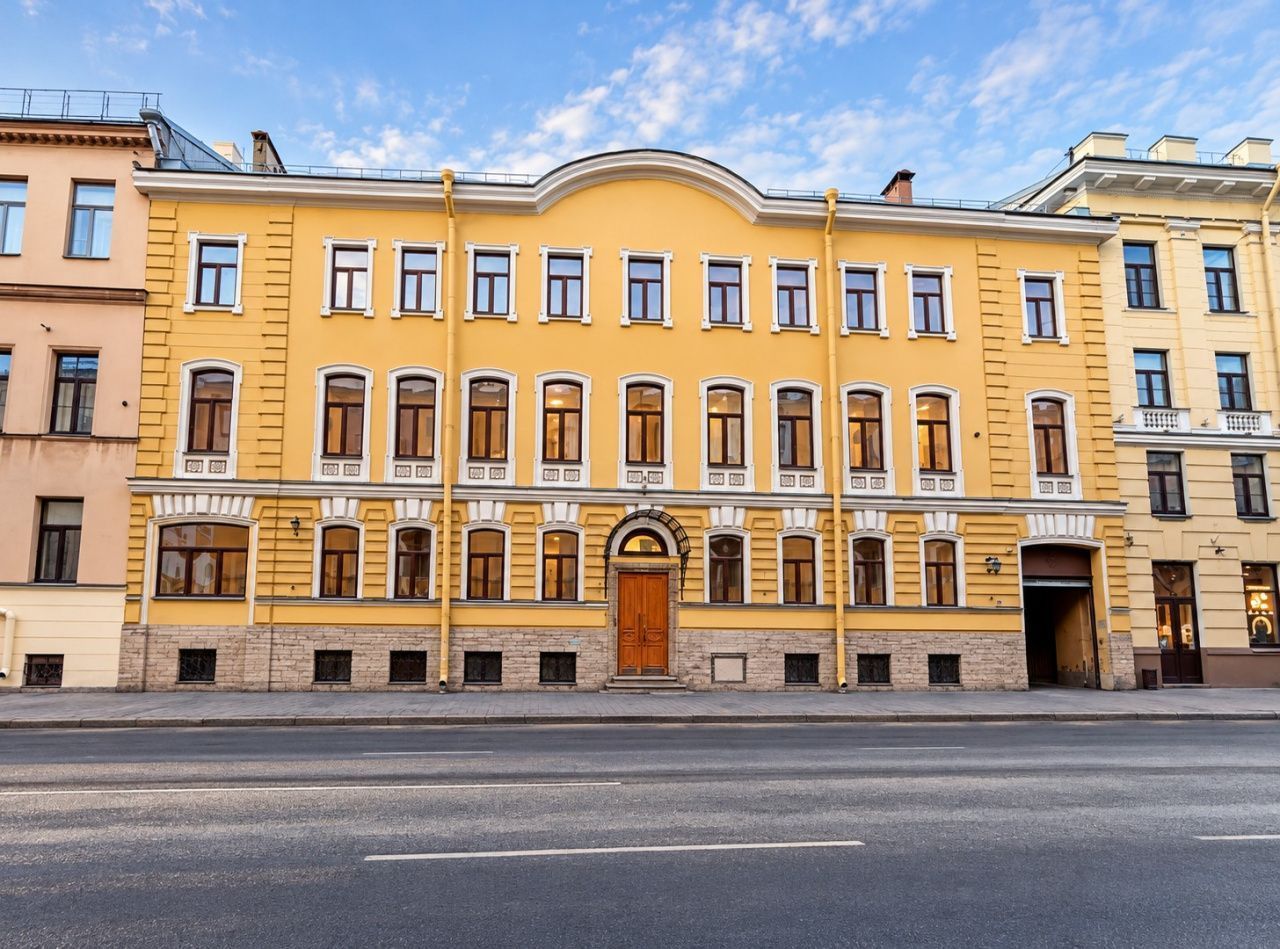 фасад дома, здание по адресу г Санкт-Петербург, пр-кт Римского-Корсакова, д 47