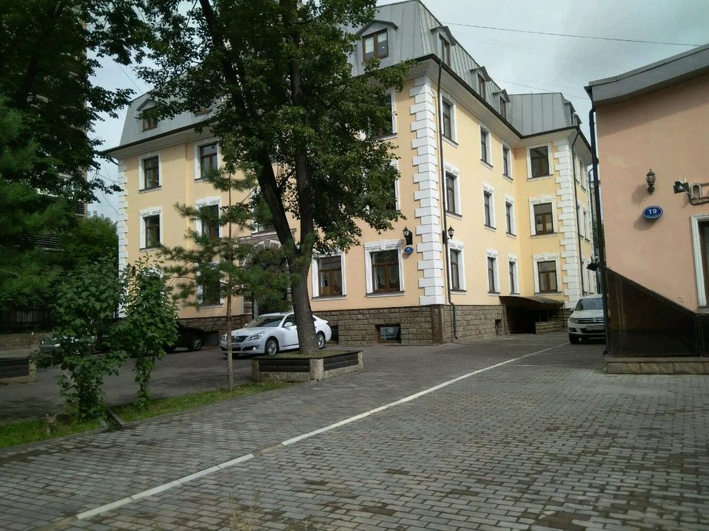 фасад дома, здание по адресу г Москва, 1-й Колобовский пер, д 19 стр 1 