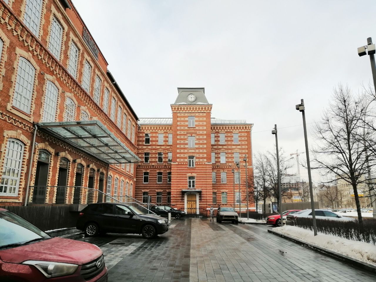 фасад дома, здание по адресу г Москва, Ленинградский пр-кт, д 15 стр 2