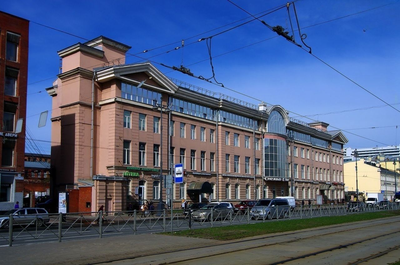 фасад дома, здание по адресу г Санкт-Петербург, Московский пр-кт, д 109 